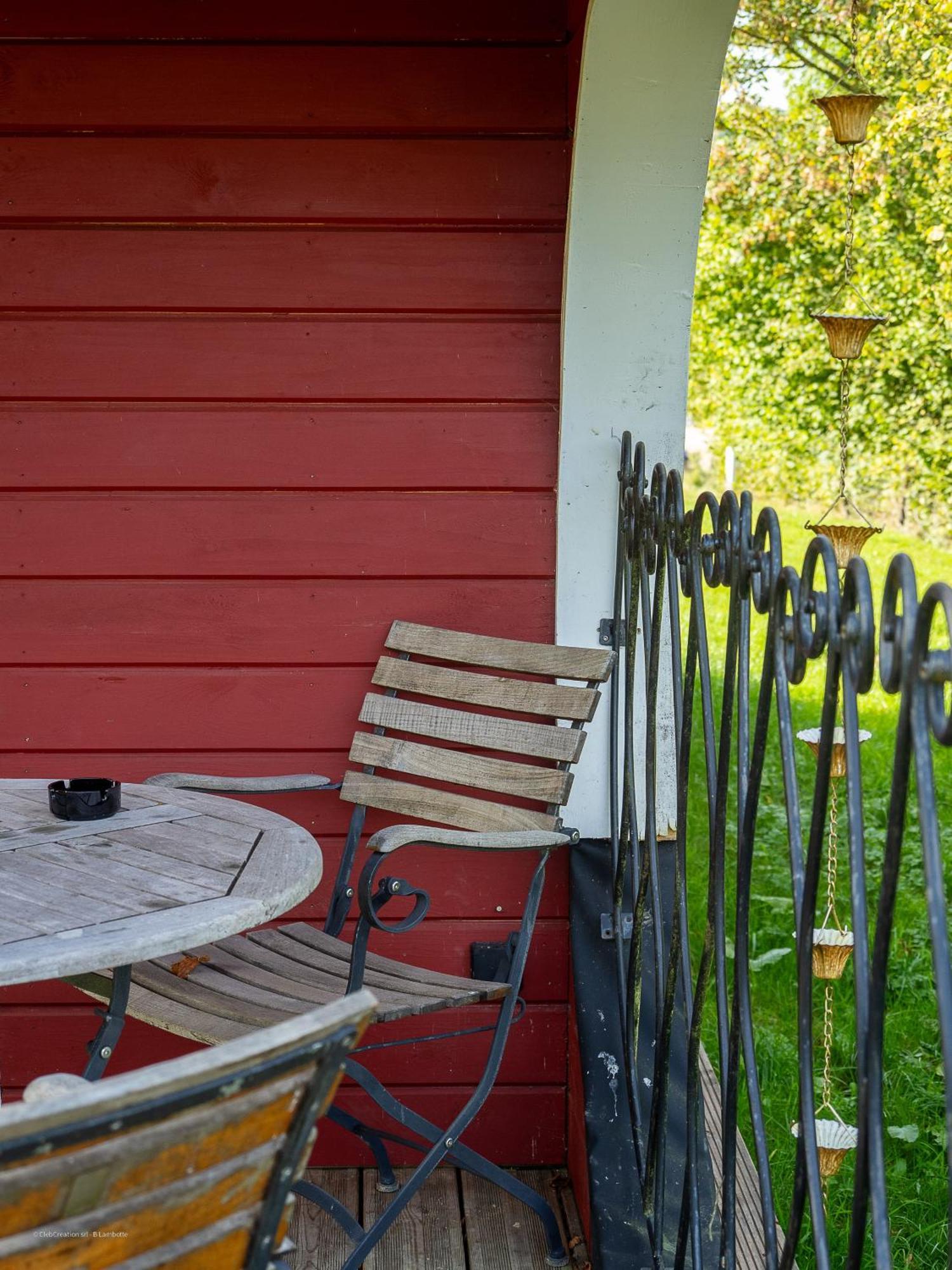 La Tiny House De La Bergerie Villa Lierneux Exterior photo